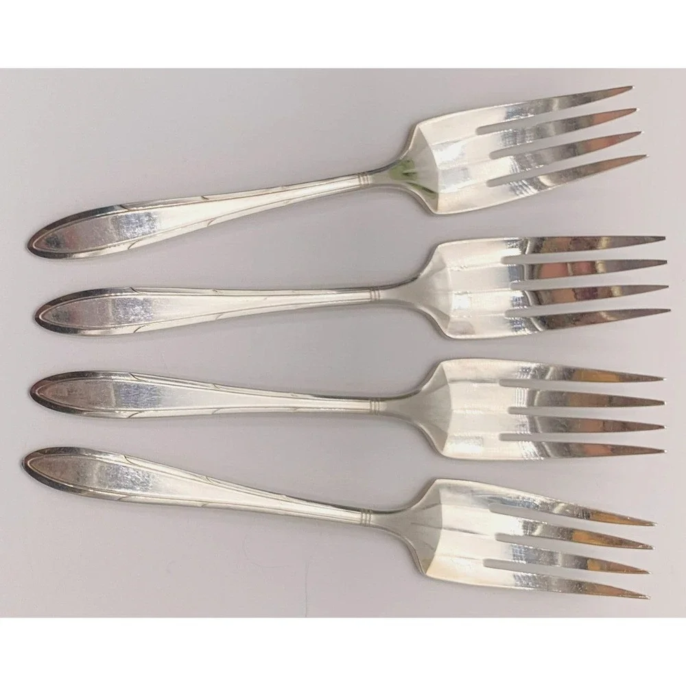 Oneida Nobility Plate REVERIE Flatware Silverware 1950 Silverplate 4 Salad Forks